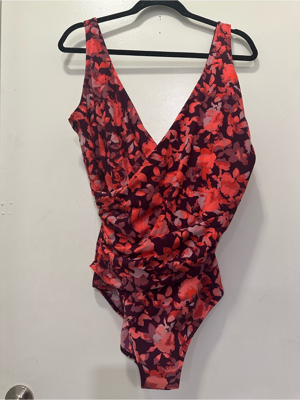 L.L Bean Floral Sun Smart Bathing Suit Sz 18